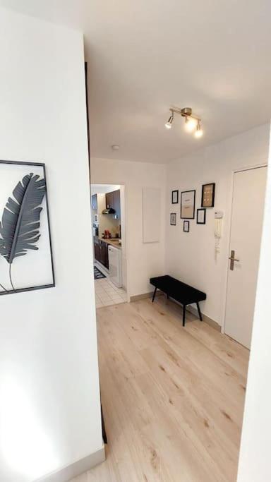 Cosy Home 2, 2 Chambres, 6 Personnes, 3 Min Gare, Parking Сержи Екстериор снимка