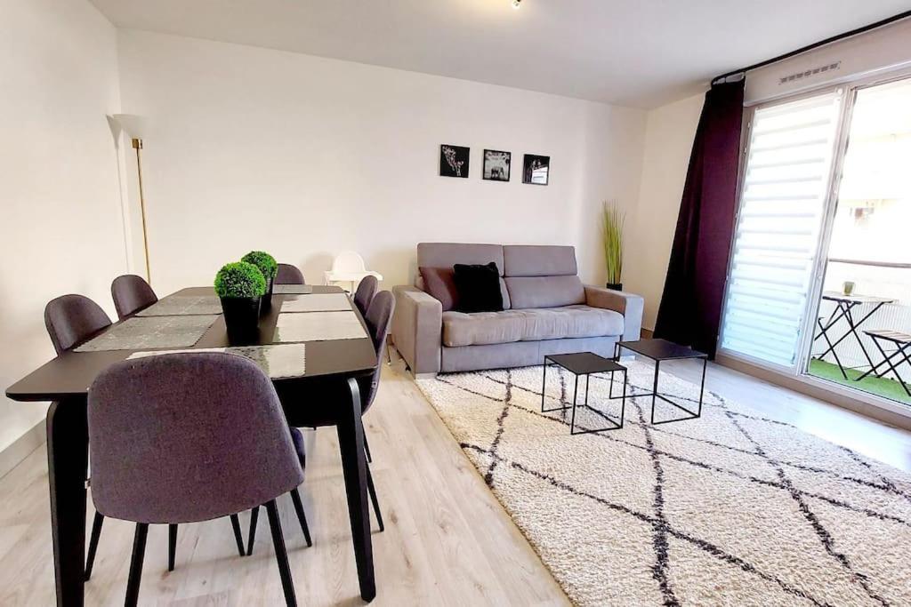 Cosy Home 2, 2 Chambres, 6 Personnes, 3 Min Gare, Parking Сержи Екстериор снимка