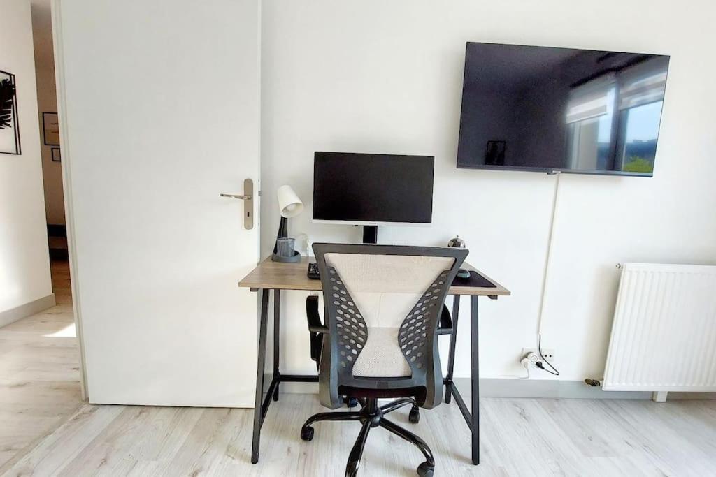 Cosy Home 2, 2 Chambres, 6 Personnes, 3 Min Gare, Parking Сержи Екстериор снимка