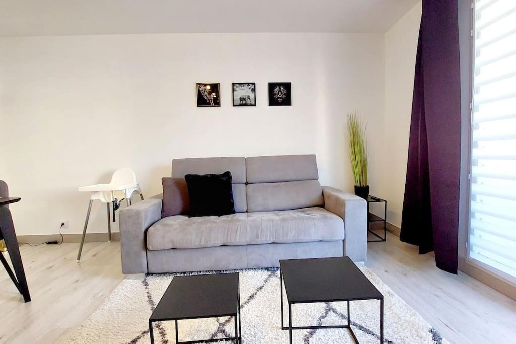 Cosy Home 2, 2 Chambres, 6 Personnes, 3 Min Gare, Parking Сержи Екстериор снимка